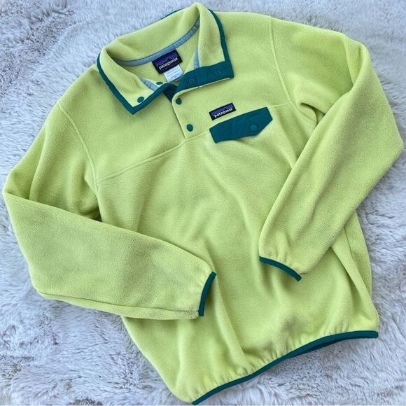 Patagonia Lime Green Synchilla Snap-T Fleece winter Fall Sweater Pullover Sz. M - Picture 1 of 5